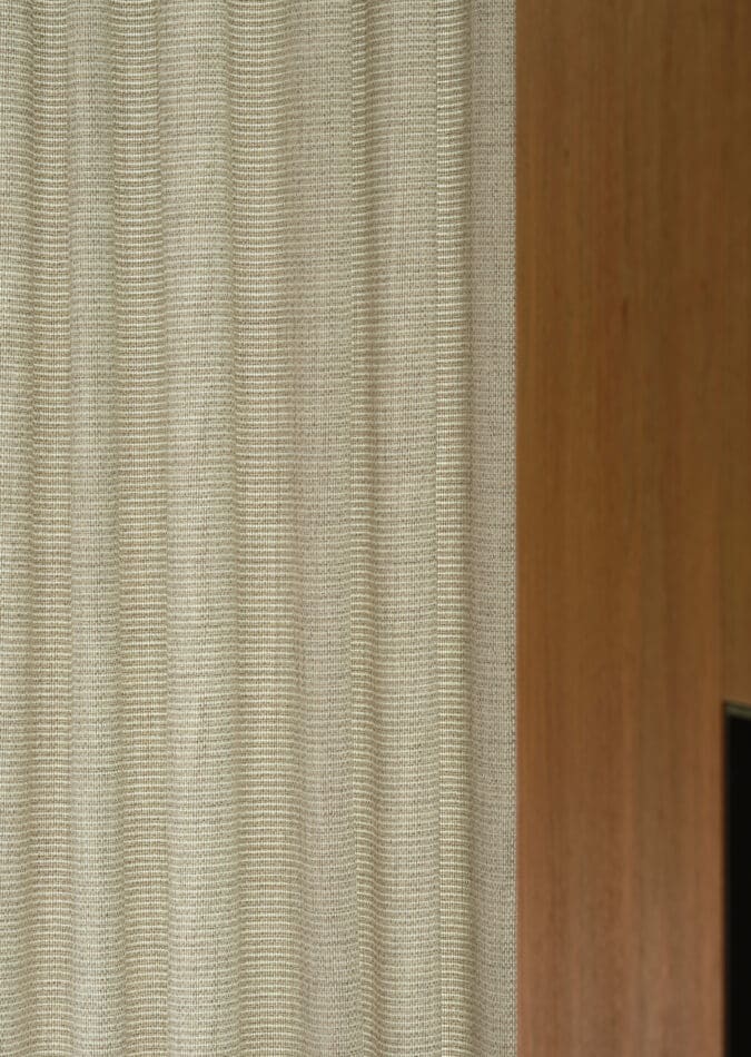 0107440005_surrey_05_detail4